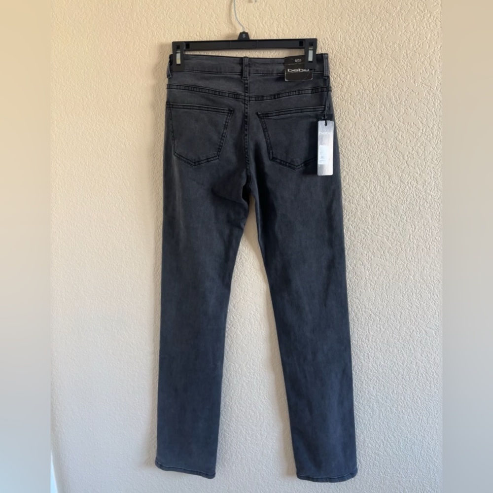 Bebe dark embellished straight leg jeans New - Picture 6 of 7